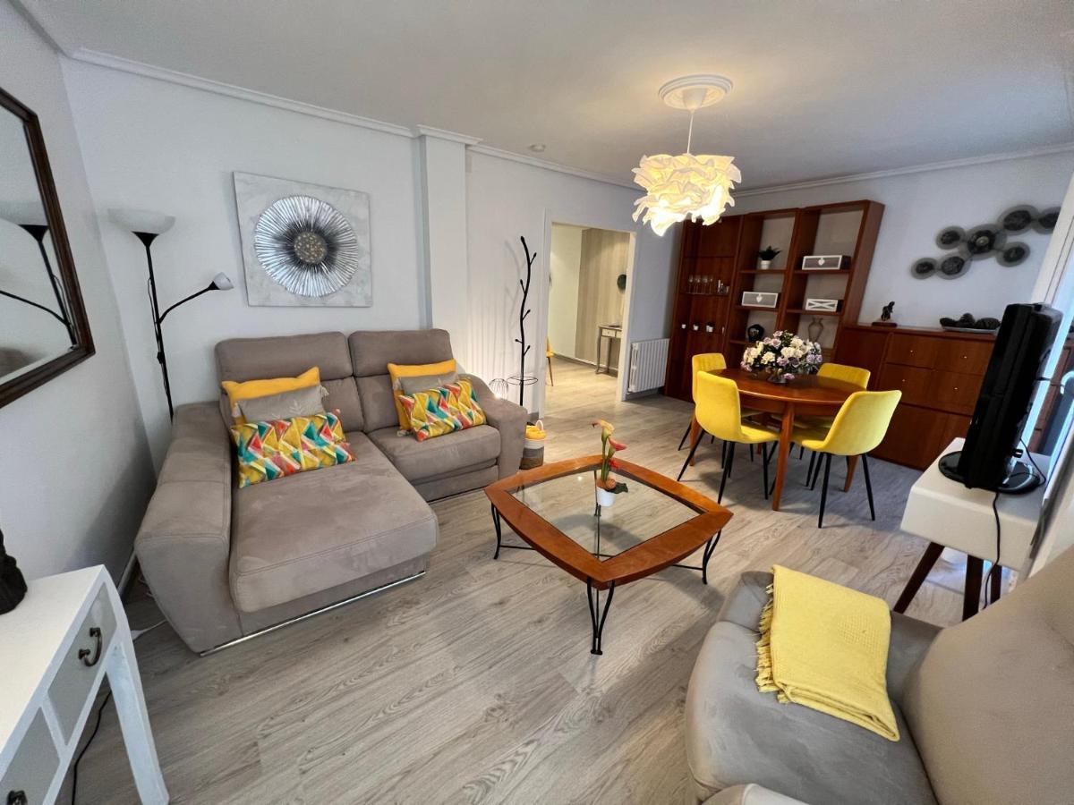 Apartamenticos La Paz I Saragoça Exterior foto